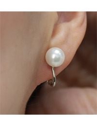 premium pearl earring