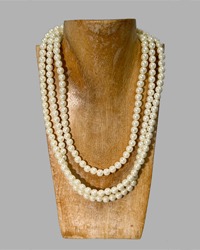 pearl long nacklace