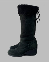 (new balance) boots
