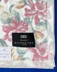 (BALENCIAGA) blanket / 140 x 200 cm